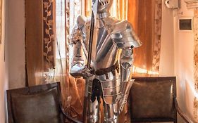 B&B Camelot